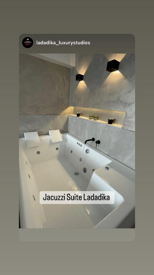 Jacuzzi Suite Ladadika Salonic Exterior foto