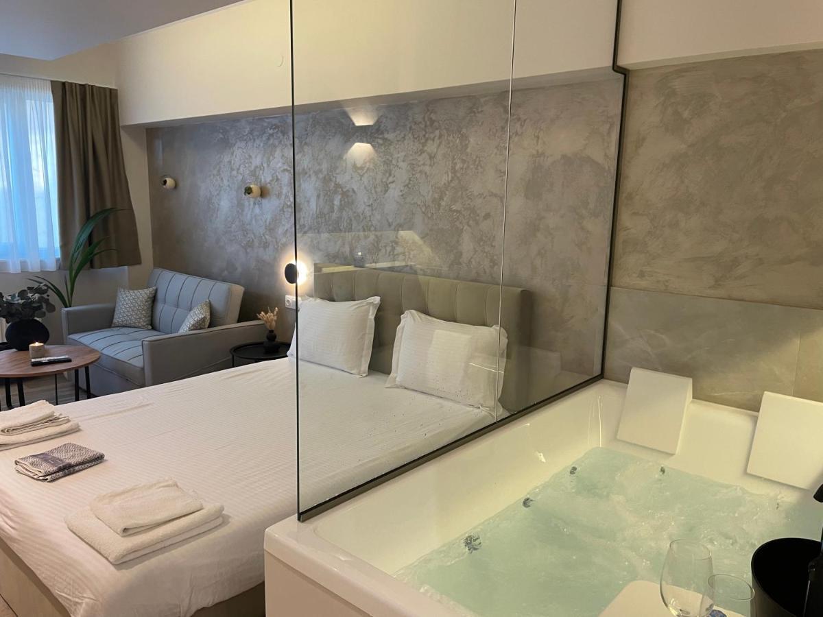 Jacuzzi Suite Ladadika Salonic Exterior foto